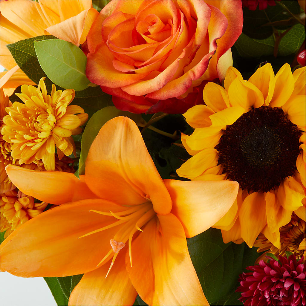 Grateful Centerpiece –  For The Love Of Flowers, Johns Island SC